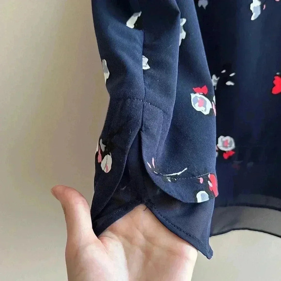 GAP Navy Blue Tank Top with Flowers, Square Tank Top, Layering Tank, Size Small - Picture 4 of 16